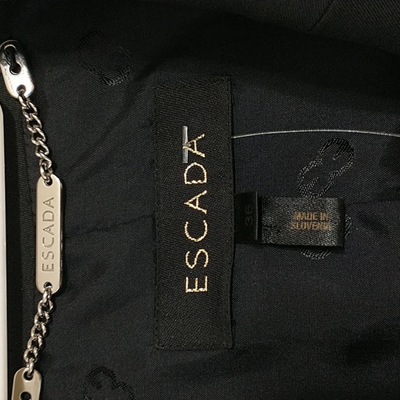 Escada jacket - Picture 3 of 7